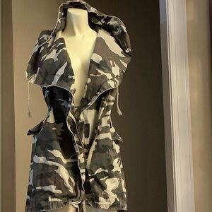 Camouflage Hooded Women's Sweatshirt